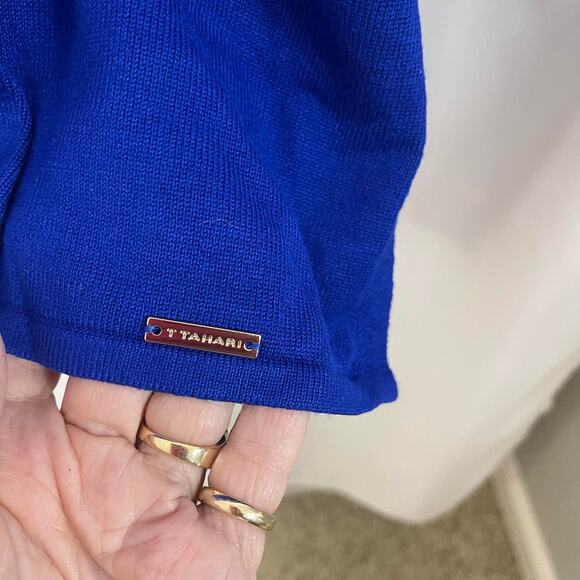 Tahari knit tunic sweater top women's 18 - 20 royal blue tunic style fine gauge - Picture 4 of 16